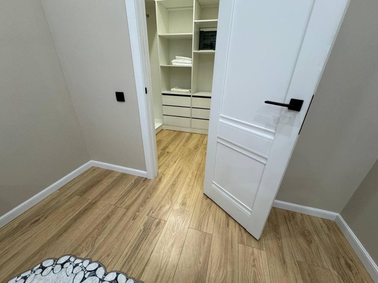 2-room жк комфорт сити Near Mega, Flat 15 Almaty